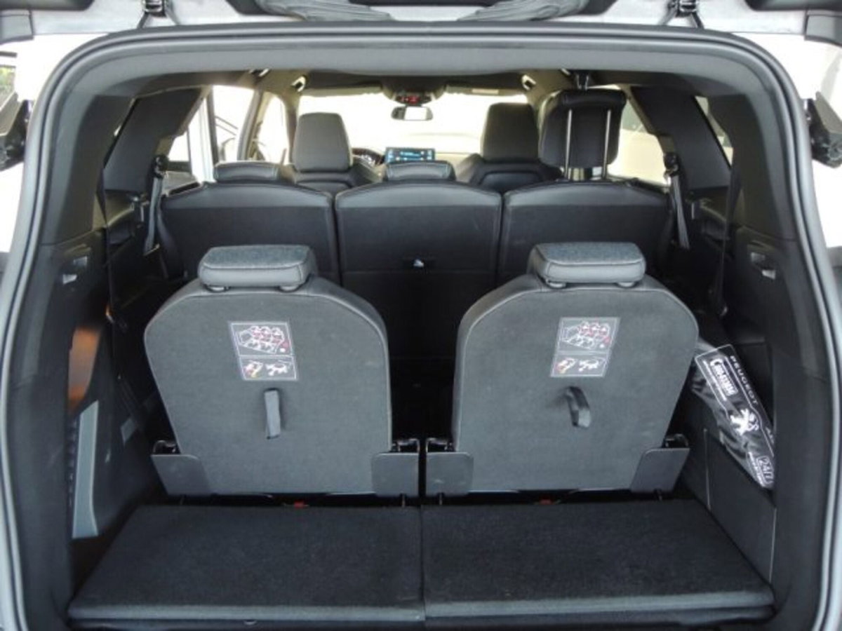 Peugeot 5008 1.5 bluehdi Allure Pack s&s 130cv eat8 (15)