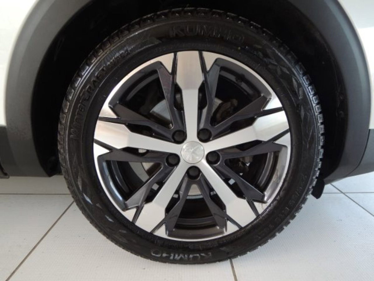 Peugeot 5008 1.5 bluehdi Allure Pack s&s 130cv eat8 (3)