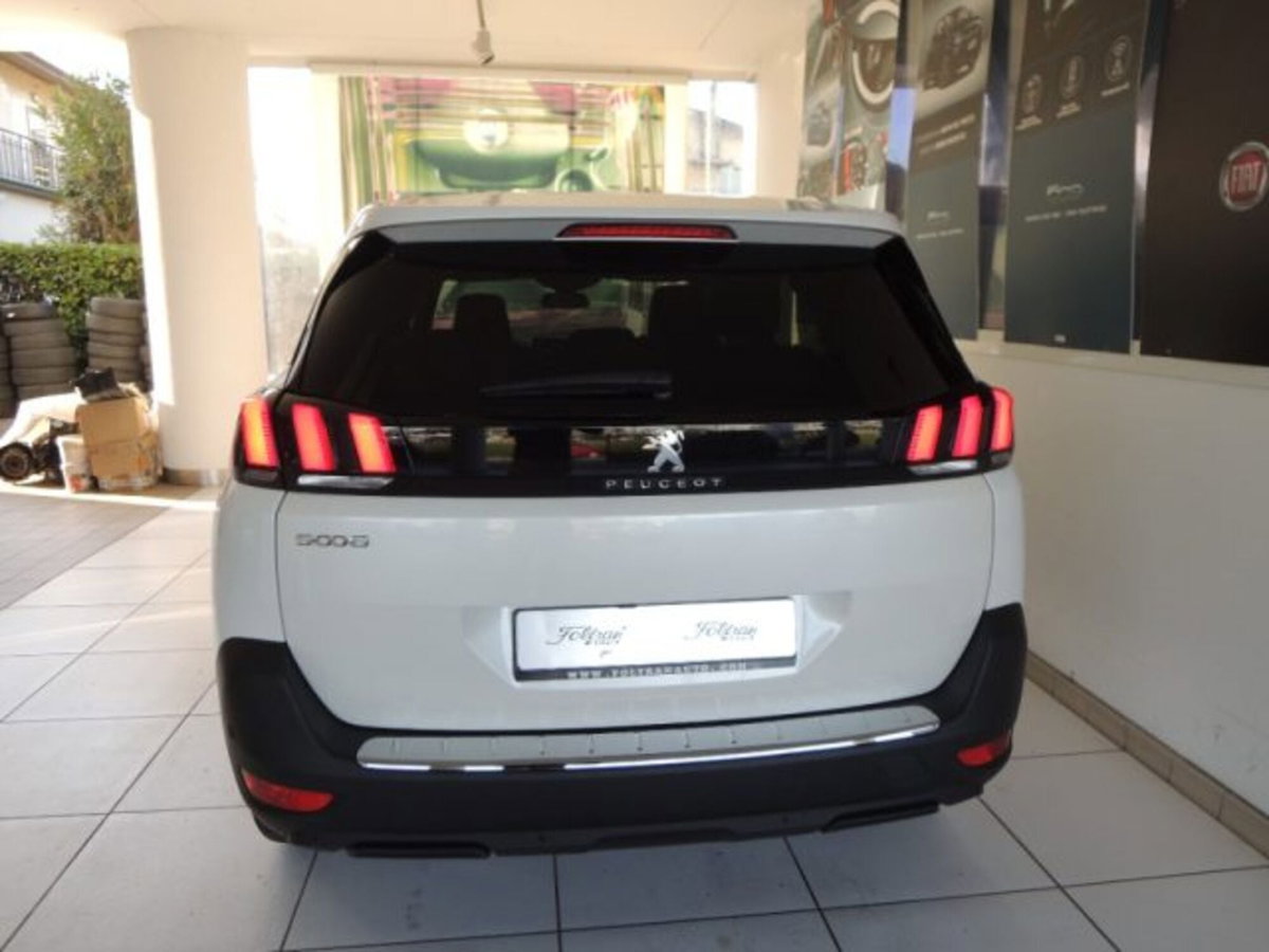 Peugeot 5008 1.5 bluehdi Allure Pack s&s 130cv eat8 (5)