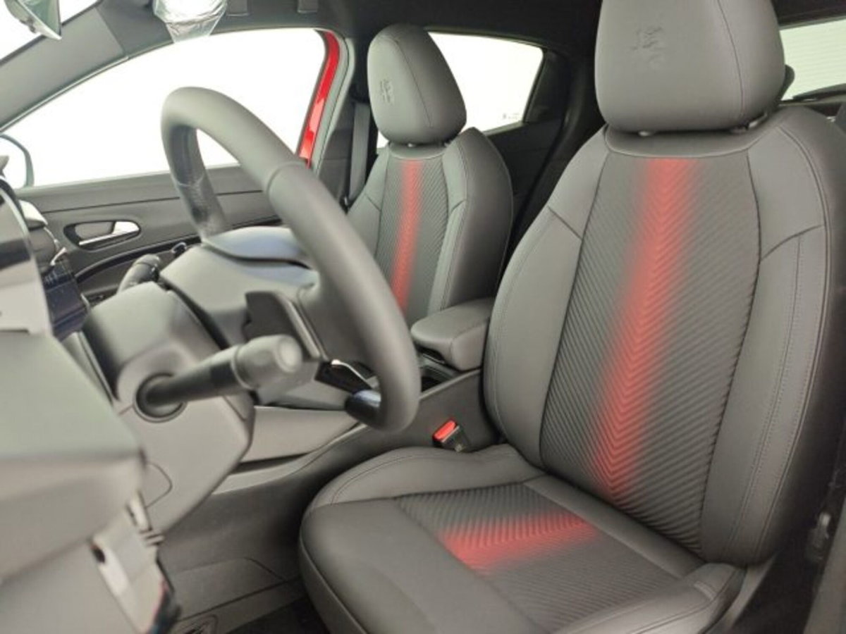 Alfa Romeo Junior 1.2 ibrida 145cv edct6 (7)