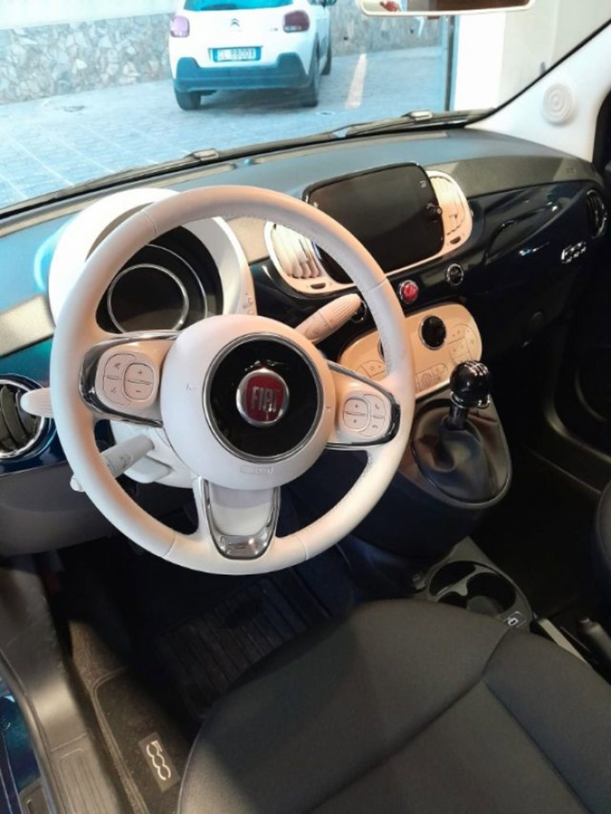 Fiat 500 1.0 Hybrid Club (9)
