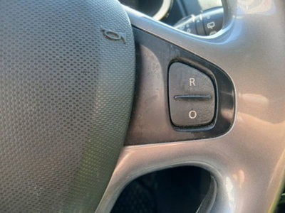 Renault Clio Sporter 1.5 dCi 8V 75CV Costume National (18)