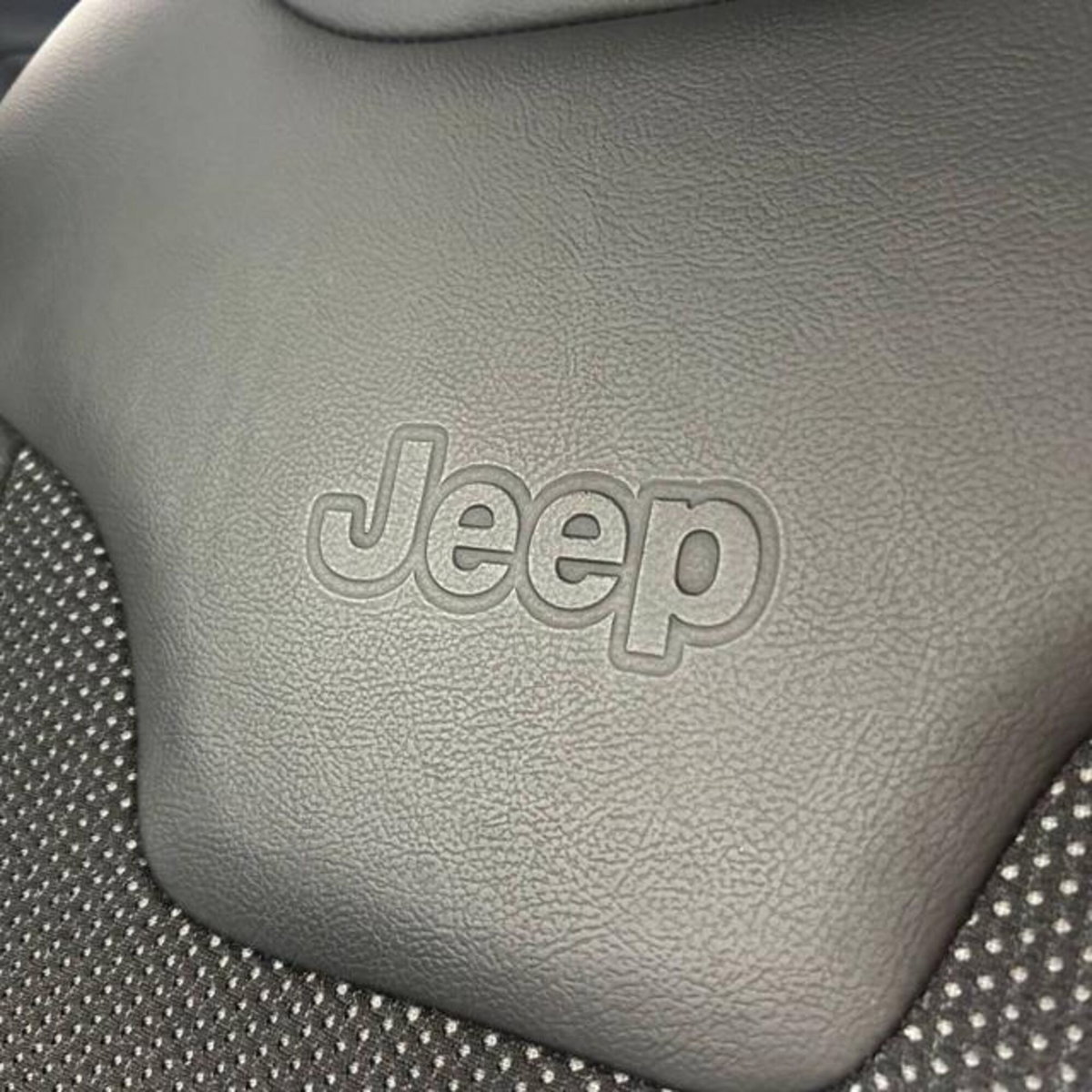 Jeep Compass 2.0 Multijet II aut. 4WD Limited (11)