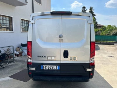 Iveco Daily Furgone 33S11V 2.3 HPT PC-TN Furgone (5)