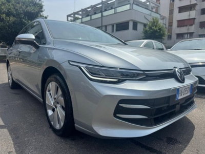 Volkswagen Golf Variant 2.0 tdi Edition 150cv dsg (2)