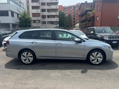 Volkswagen Golf Variant 2.0 tdi Edition 150cv dsg (7)