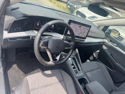 Volkswagen Golf Variant 2.0 tdi Edition 150cv dsg (9)
