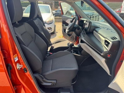 Suzuki Swift 1.2h Top 2wd cvt (16)