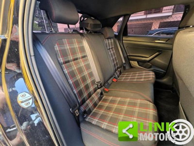 Volkswagen Polo 2.0 TSI DSG GTI BlueMotion Technology (13)