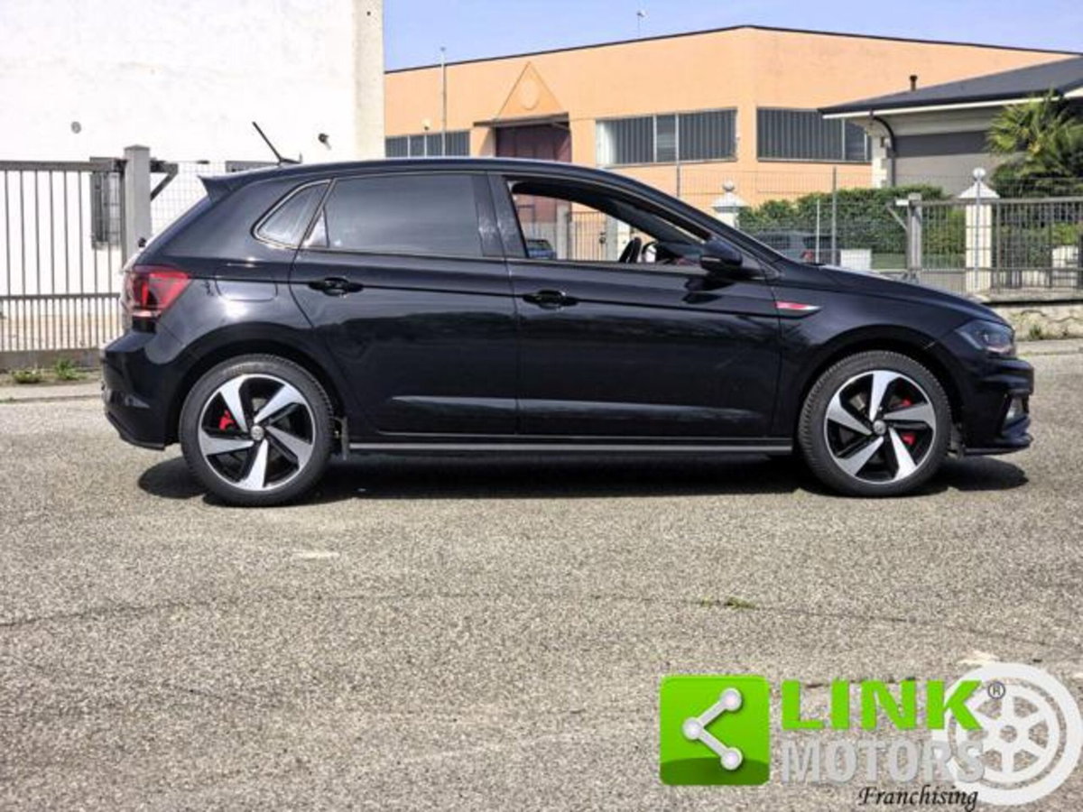 Volkswagen Polo 2.0 TSI DSG GTI BlueMotion Technology (17)