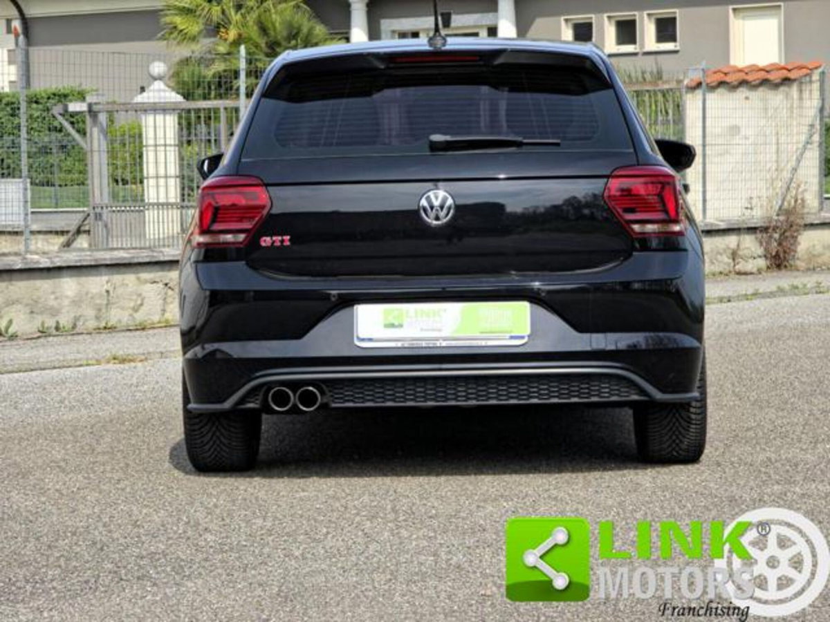 Volkswagen Polo 2.0 TSI DSG GTI BlueMotion Technology (2)