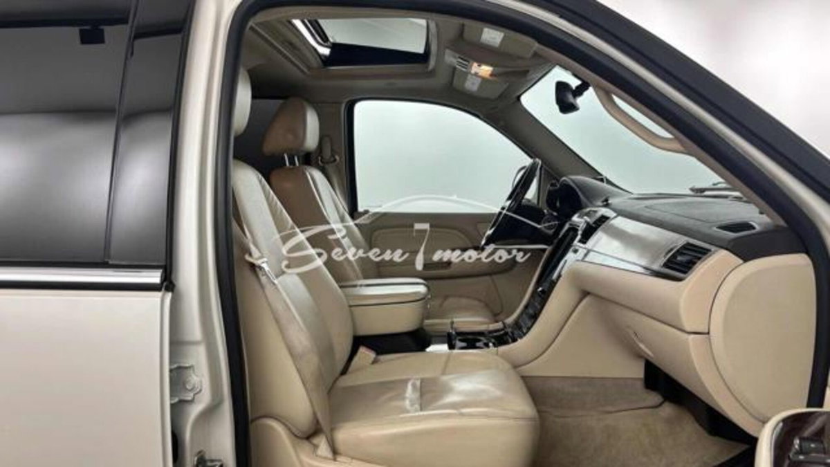 Cadillac Escalade 6.2 V8 aut. Sport Luxury (12)