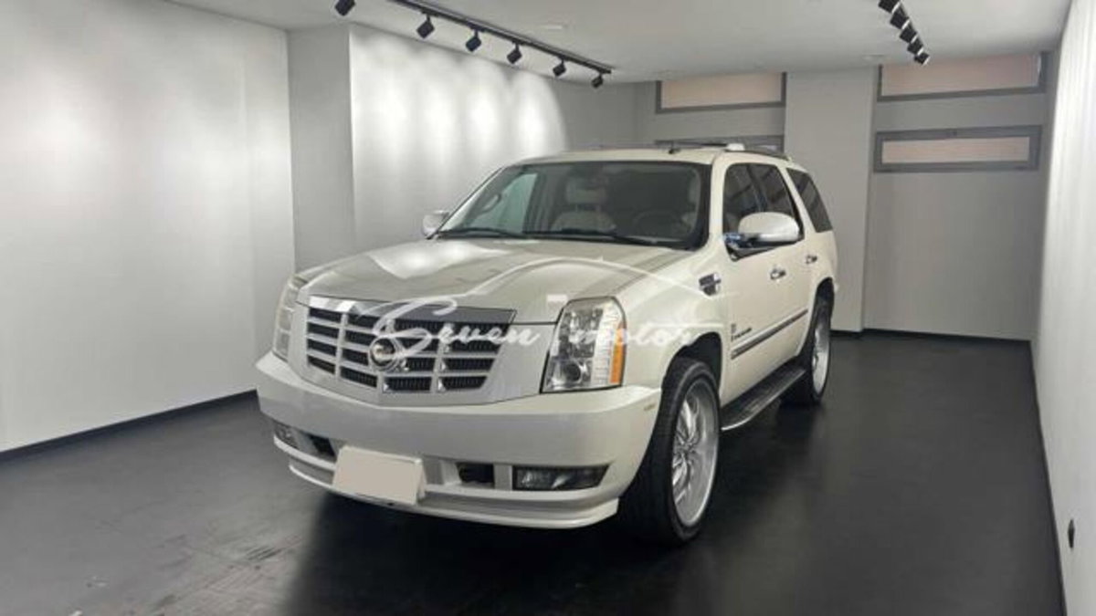 Cadillac Escalade 6.2 V8 aut. Sport Luxury (3)