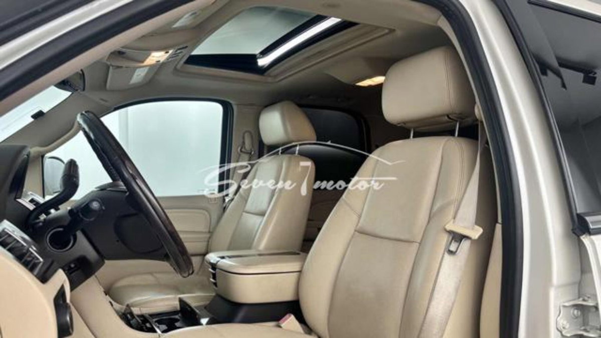 Cadillac Escalade 6.2 V8 aut. Sport Luxury (7)