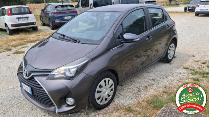 Toyota Yaris 1.0 5 porte Active