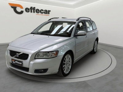 Volvo V50 2.0 D cat Momentum usata