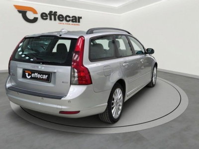 Volvo V50 2.0 D cat Momentum (6)