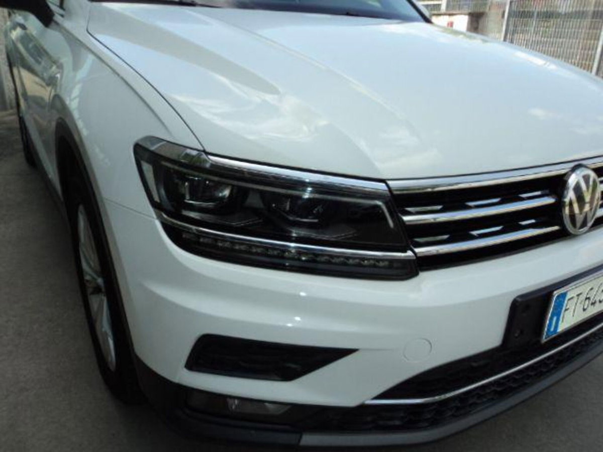 Volkswagen Tiguan Allspace 2.0 TDI SCR DSG 4MOTION Advanced BMT (2)