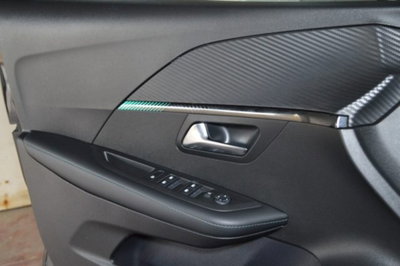 Peugeot 208 PureTech 100 Stop&Start 5 porte Allure (15)