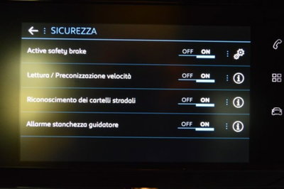 Peugeot 208 PureTech 100 Stop&Start 5 porte Allure (18)