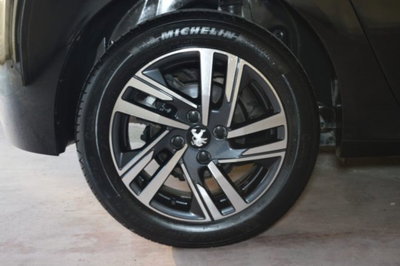 Peugeot 208 PureTech 100 Stop&Start 5 porte Allure (20)