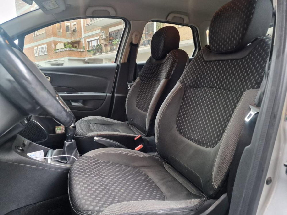 Renault Captur dCi 8V 90 CV Start&Stop Energy Bose (8)
