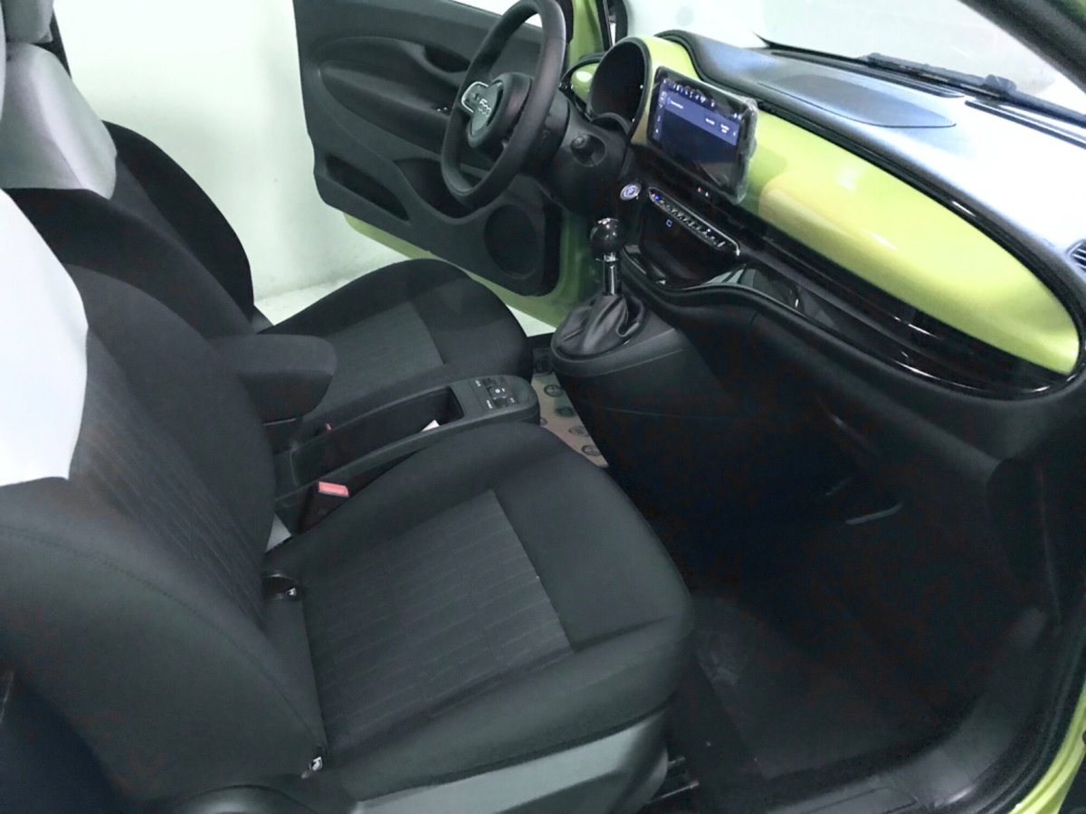 Fiat 500 1.0 hybrid Icon (16)