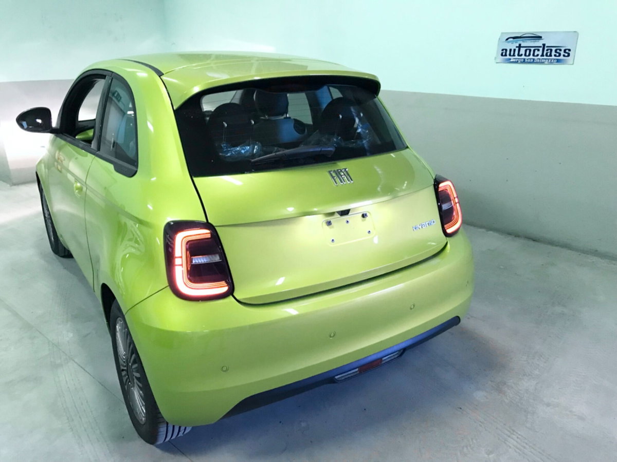 Fiat 500 1.0 hybrid Icon (8)