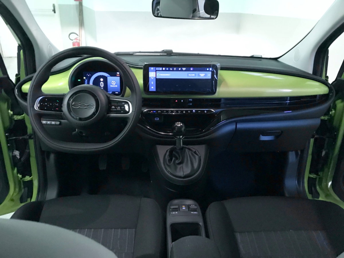 Fiat 500 1.0 hybrid Icon (9)