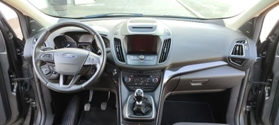 Ford Kuga 1.5 TDCI 120 CV S&S 2WD ST-Line Business (14)