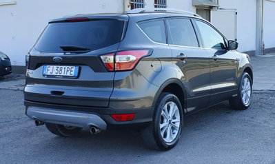 Ford Kuga 1.5 TDCI 120 CV S&S 2WD ST-Line Business (16)