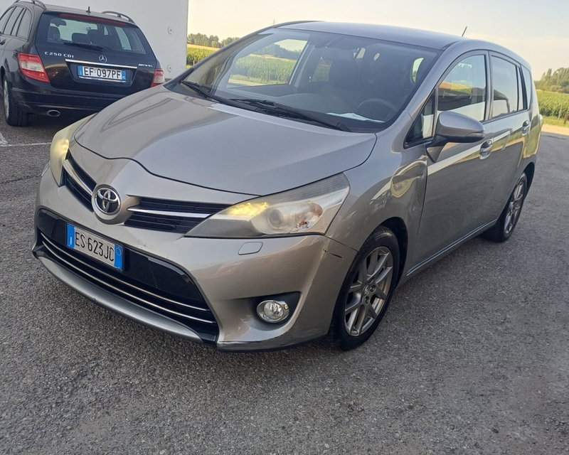 Toyota Verso 2.0 D Active 7 posti