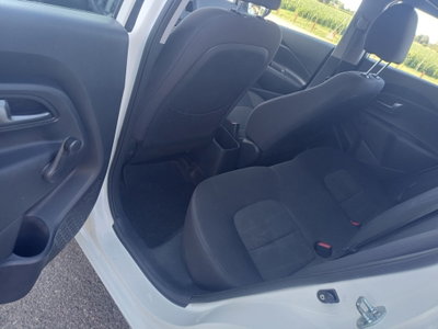 Kia Rio 1.2 CVVT 5p. EX (10)