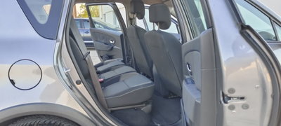 Renault Scenic E-Tech Electric XMod Cross 1.5 dCi 110CV Energy (14)