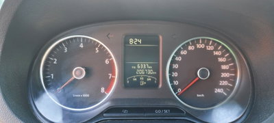 Volkswagen Polo 1.4 3 porte Highline (9)