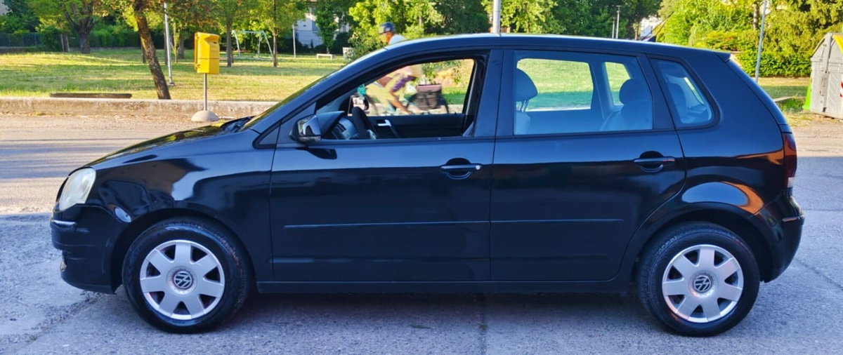 Volkswagen Polo 1.4/69CV TDI 3p. Sportline (11)