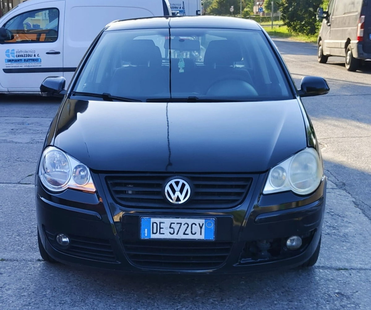 Volkswagen Polo 1.4/69CV TDI 3p. Sportline (3)