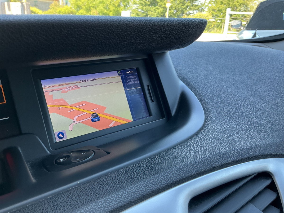 Renault Scenic E-Tech Electric 1.5 dCi 110CV Luxe (11)