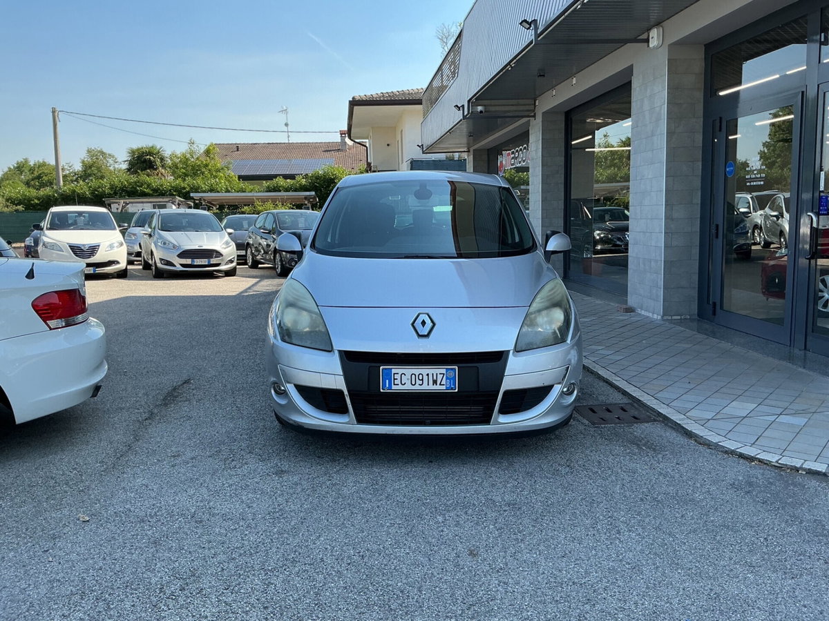 Renault Scenic E-Tech Electric 1.5 dCi 110CV Luxe (2)