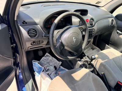 Citroen C3 1.4 HDi 70CV Classique (14)