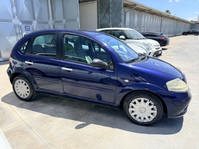 Citroen C3 1.4 HDi 70CV Classique (2)