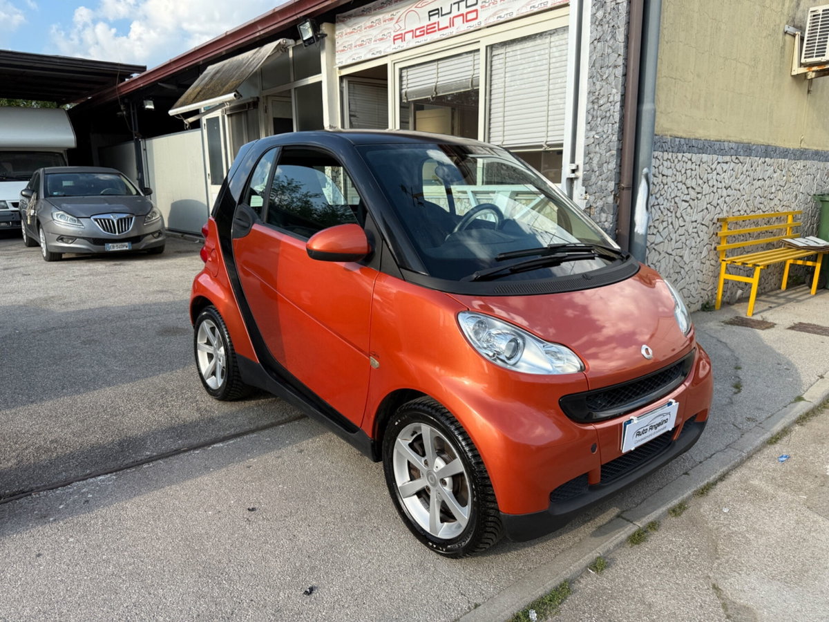 smart Fortwo 1000 52 kW MHD coupé passion (2)