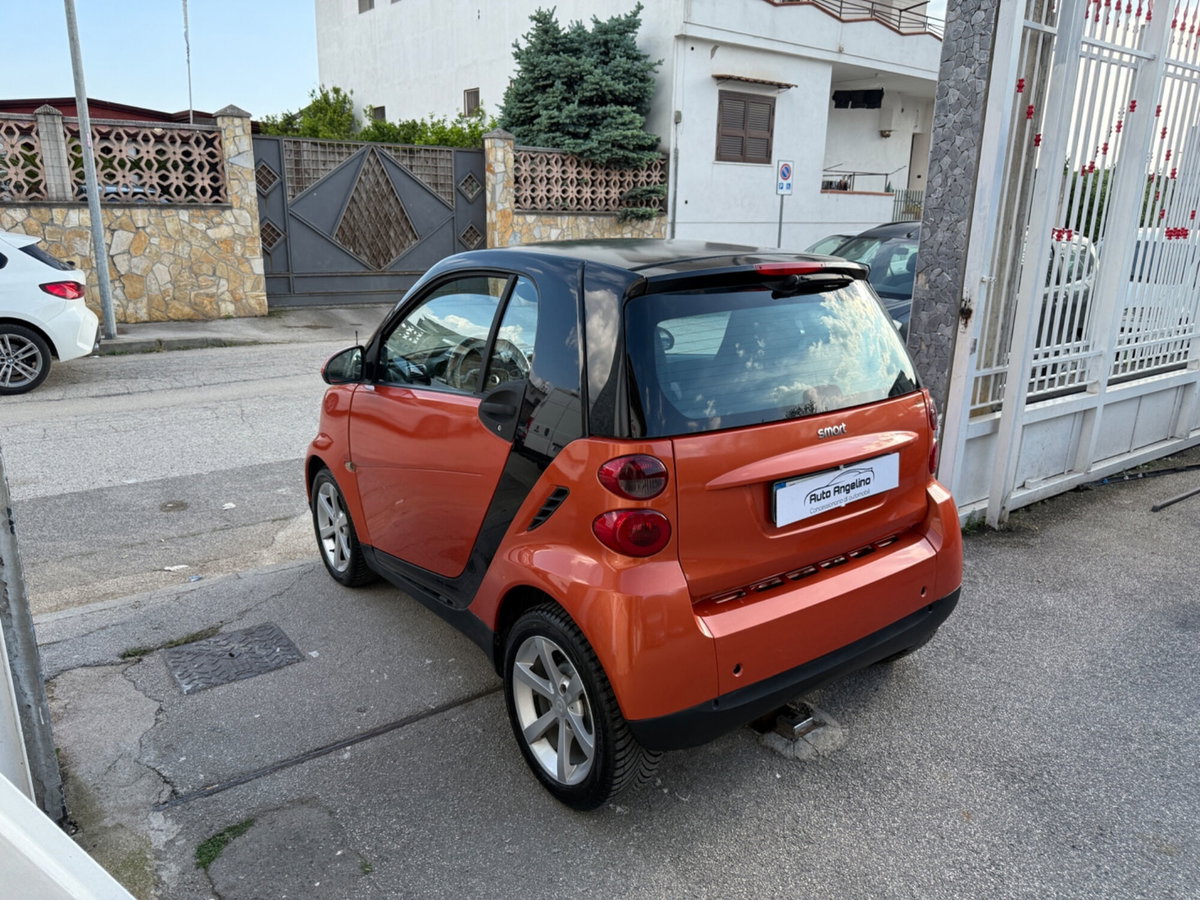 smart Fortwo 1000 52 kW MHD coupé passion (6)