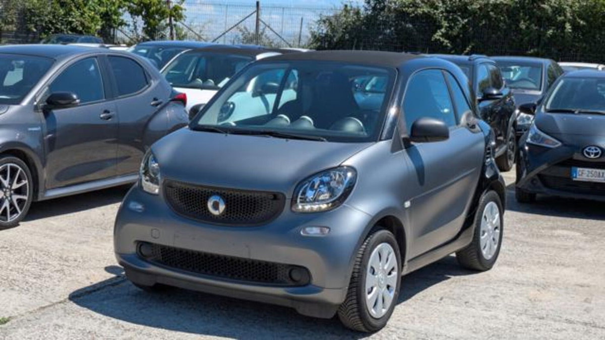 smart Fortwo 70 1.0 twinamic Youngster (2)