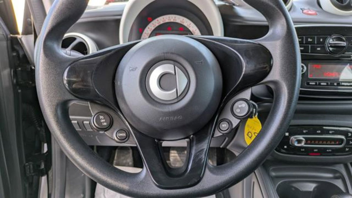 smart Fortwo 70 1.0 twinamic Youngster (9)