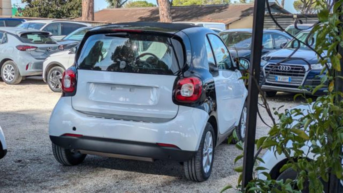 smart Fortwo 70 1.0 twinamic Youngster (3)