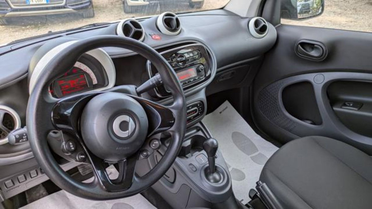 smart Fortwo 70 1.0 twinamic Youngster (5)