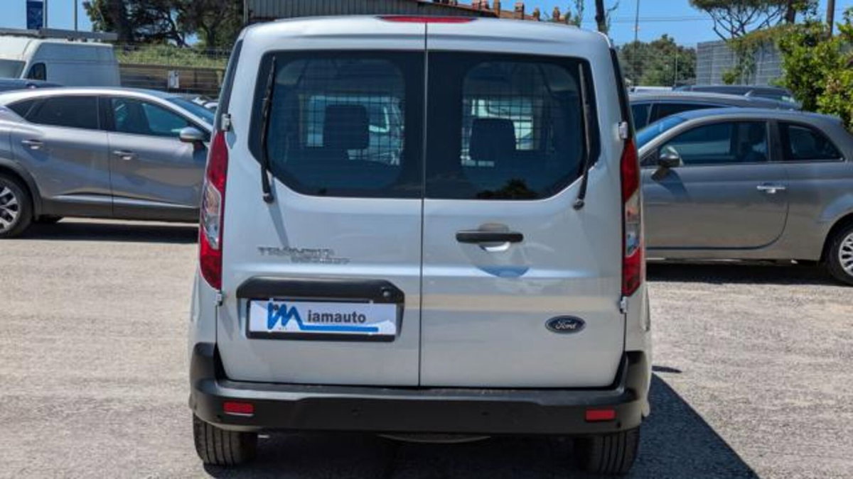 Ford Tourneo Connect 1.5 EcoBlue 100 CV Titanium (17)