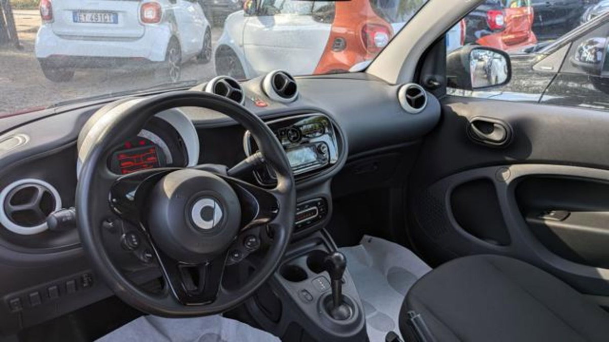 smart Fortwo 70 1.0 twinamic Youngster (7)