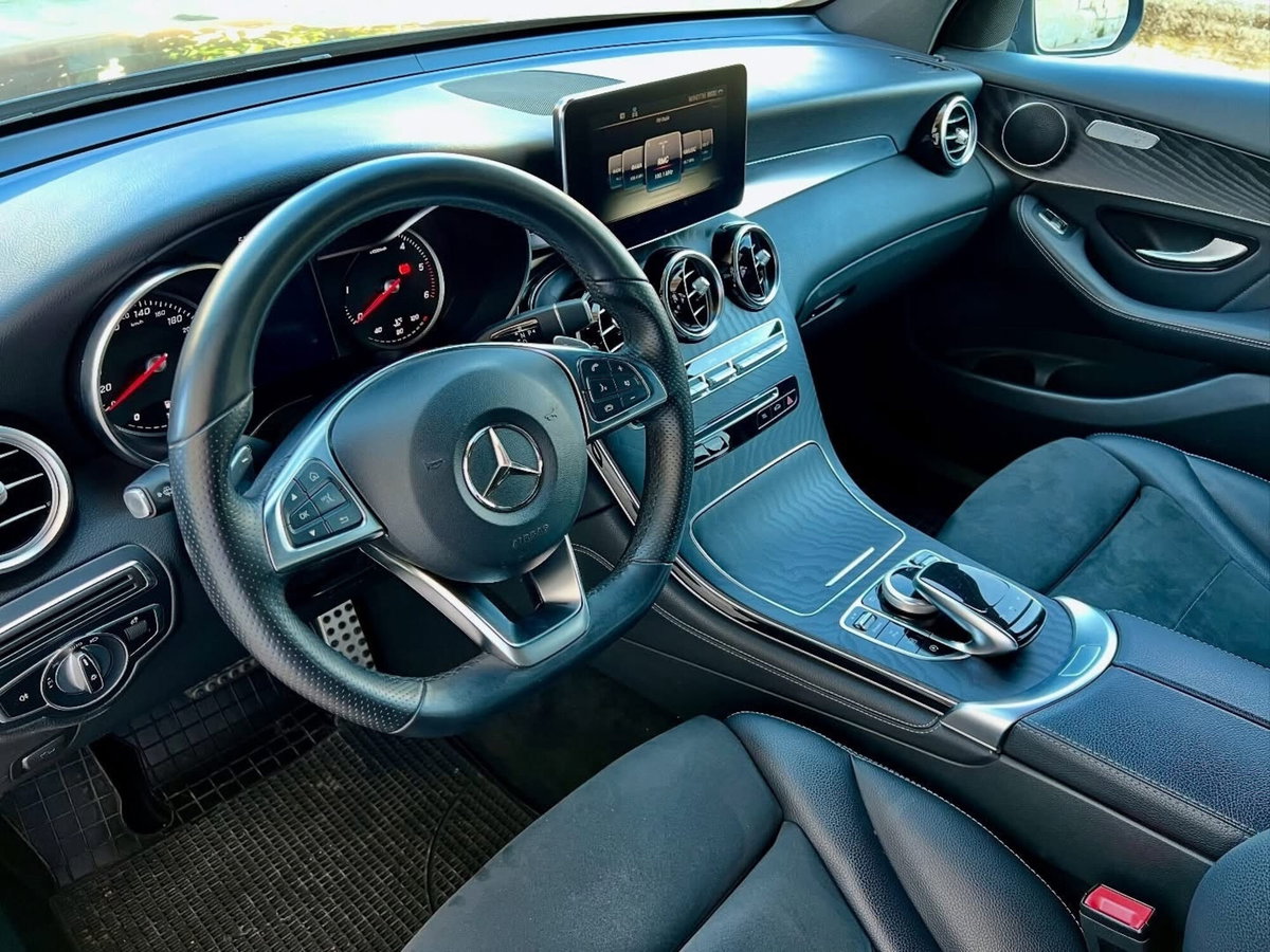 Mercedes-Benz GLC SUV 220 d 4Matic Premium (8)